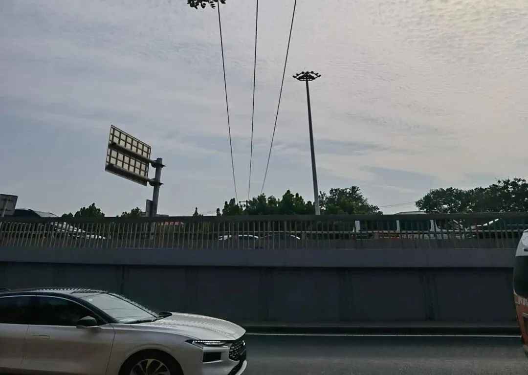 丰台热浸塑涂塑钢管报价 电线“藏”起来,风景露出来!海淀朝阳丰台跨环路电力工程启动 丰台热浸塑涂塑钢管报价 电线“藏”起来,风景露出来!海淀朝阳丰台跨环路电力工程启动