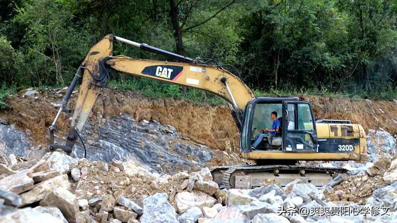 奥仁格热浸塑涂塑钢管：助力修文人饮工程，终结饮水困境