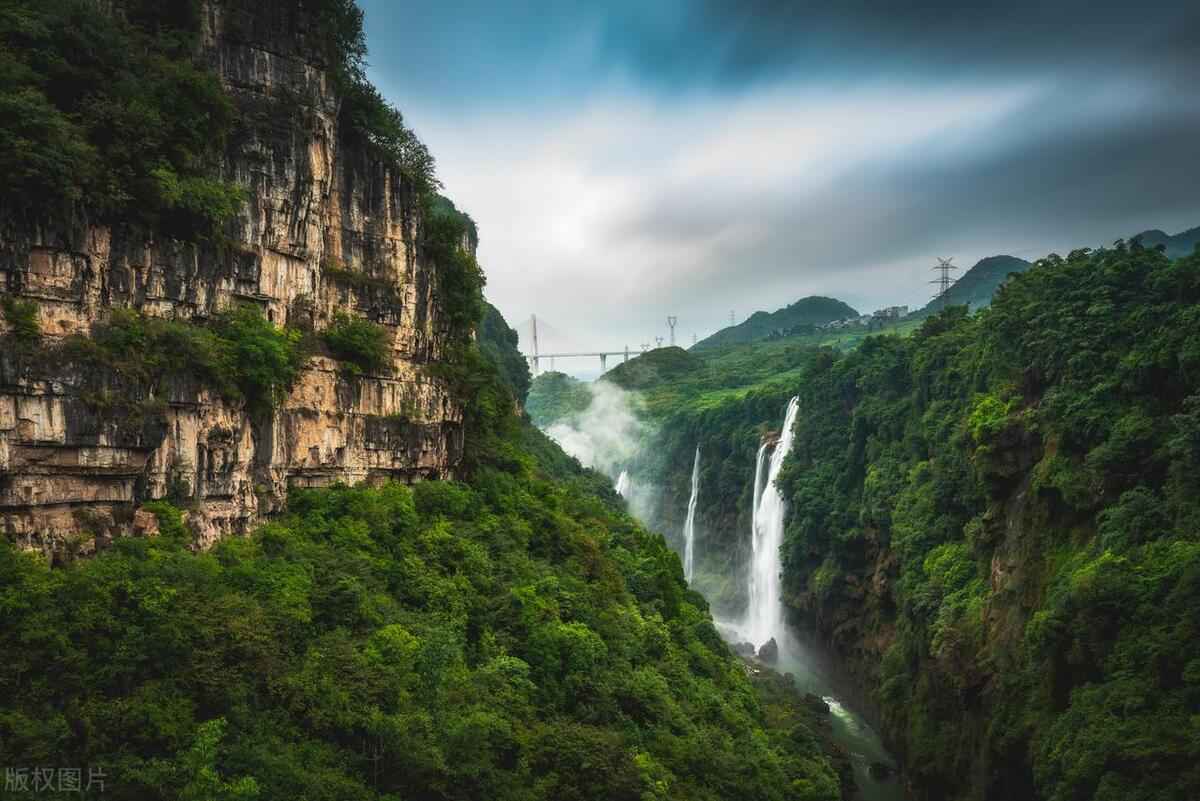 奥仁格管道伴您穿越汕昆高速公路：东西大动脉的全景探索