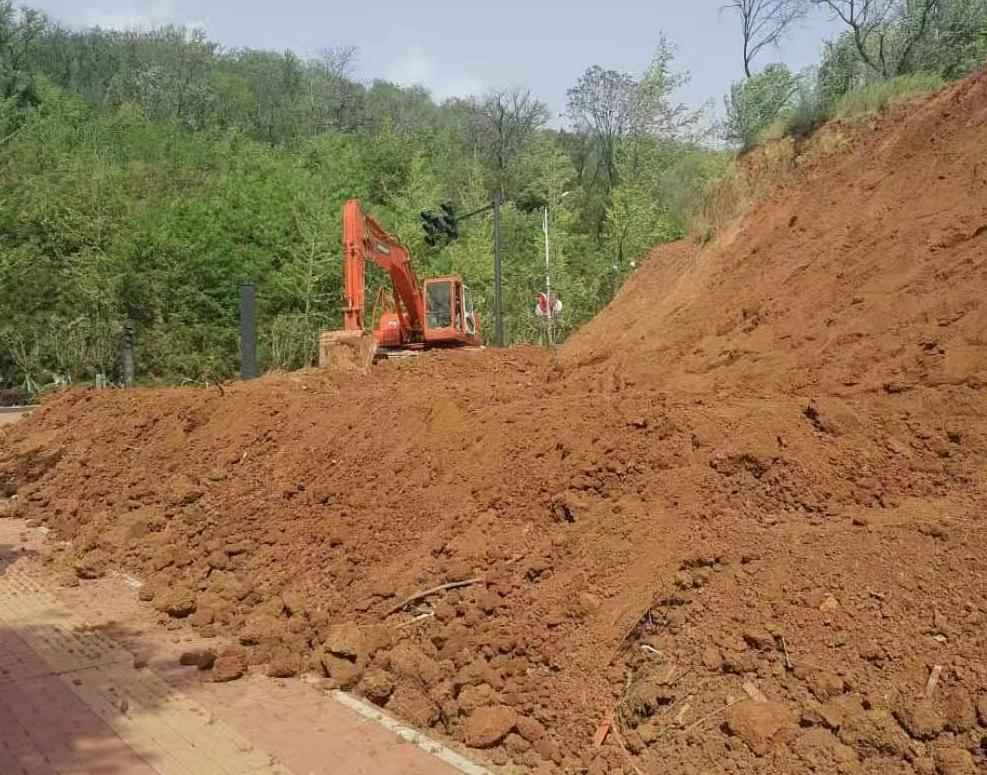 电力管沟与管涵建设：商州区园林绿化项目的高效推进